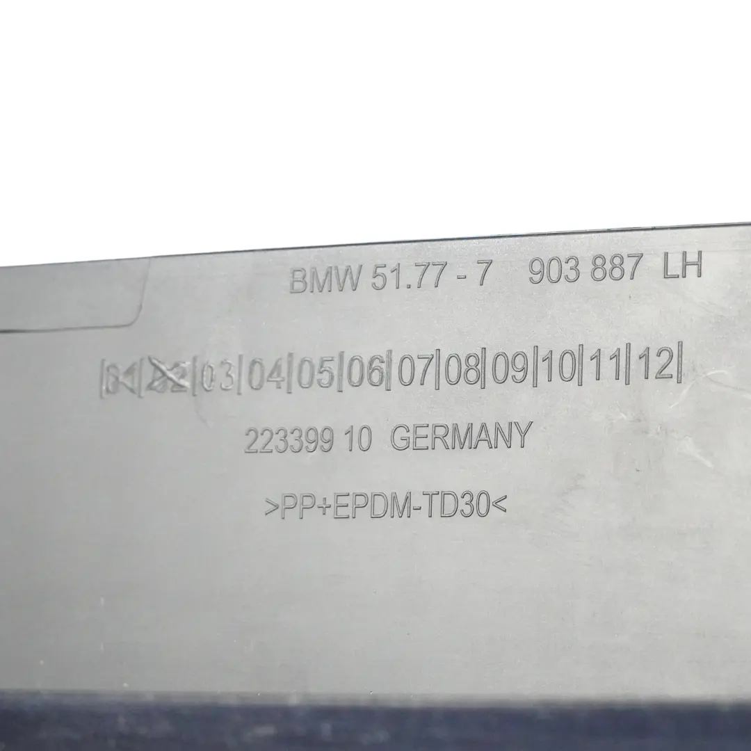 Próg Lewy M-Pakiet M5 Listwa Progowa Carbonschwarz - 416 do BMW F10 F11 o numerze 8048685 BMW F10 F11 Próg Lewy M-Pakiet M5 Listwa Progowa Carbonschwarz - 416 - SKU 8048685-CAR - Numer Części 8048685
