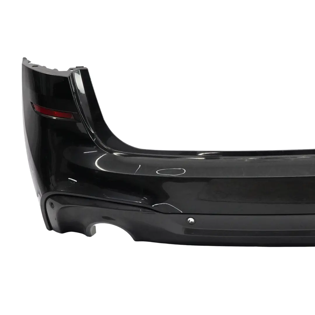 Tylny Zderzak M-Pakiet PDC Black Sapphire Czarny Metalik - 475 do BMW F45 o numerze 8063358 BMW F45 Tylny Zderzak M-Pakiet PDC Black Sapphire Czarny Metalik - 475 - SKU 8063358-BS - Numer Części 8063358
