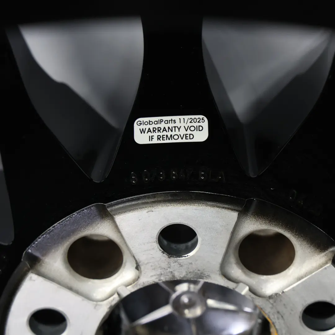 Cerchio in lega 19" 9J ET:29 Y-spoke 788M Jet Black per BMW F87 LCI M2 con numero di parte 8073847 BMW F87 LCI M2 Cerchio in lega 19" 9J ET:29 Y-spoke 788M Jet Black - SKU 8073847-1 - Numero di parte 8073847