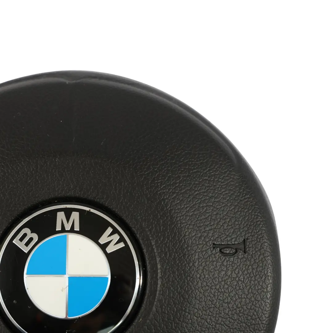 Poduszka Powietrzna Airbag Kierownicy 7583499 do BMW F22 F87 F30 F31 F07 LCI o numerze 8092724*32308092724*7583499 BMW F22 F87 F30 F31 F07 LCI Poduszka Powietrzna Airbag Kierownicy 7583499 - SKU 8092724 - Numer Części 8092724*32308092724*7583499