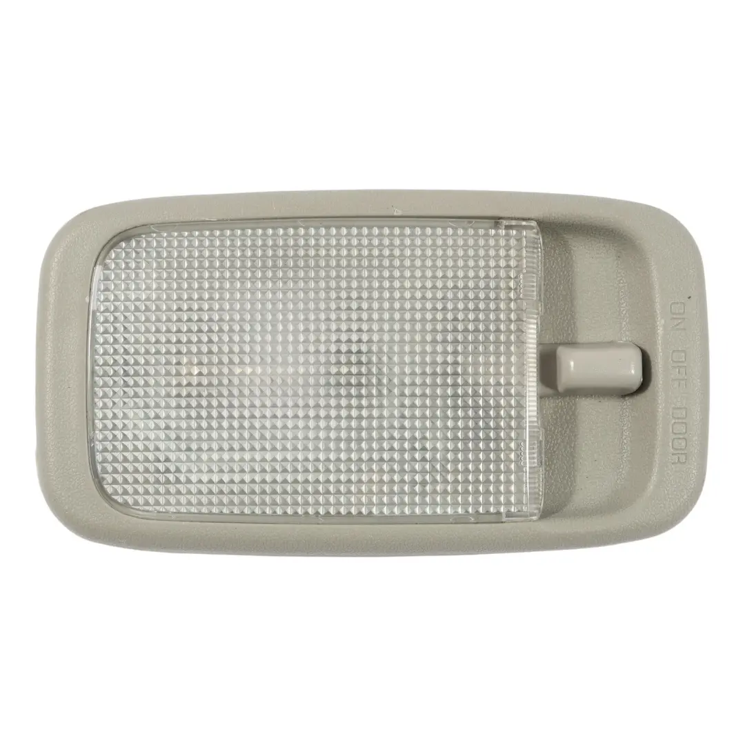 XP10 Oświetlenie Kabiny Lampka do Toyota Yaris o numerze 8124005031 Toyota Yaris XP10 Oświetlenie Kabiny Lampka - SKU 8124005031 - Numer Części 8124005031