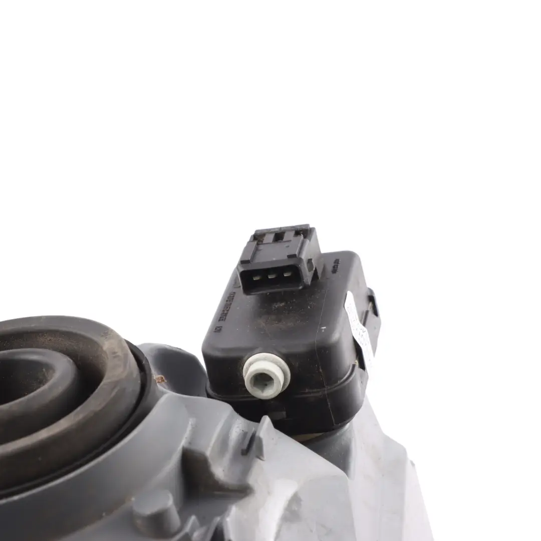 Toyota Yaris XP10 Headlight Lamp Front Right O/S Driver Side VALEO - SKU RHD-811300D090 - Part number 811300D090