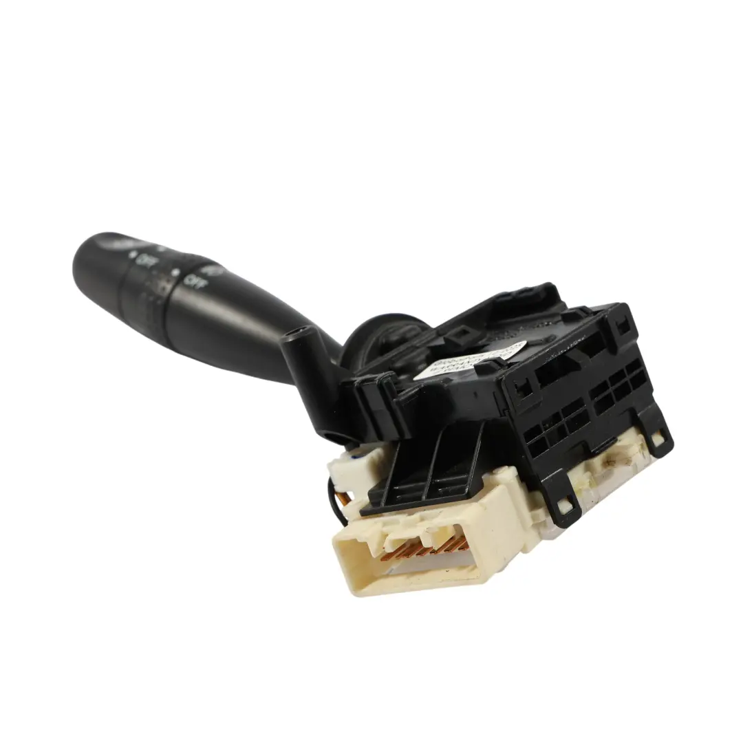 Toyota Yaris XP10 Indicador De Luz Carretera Interruptor Giro Stalk - SKU 841400D070 - Número de pieza 841400D070