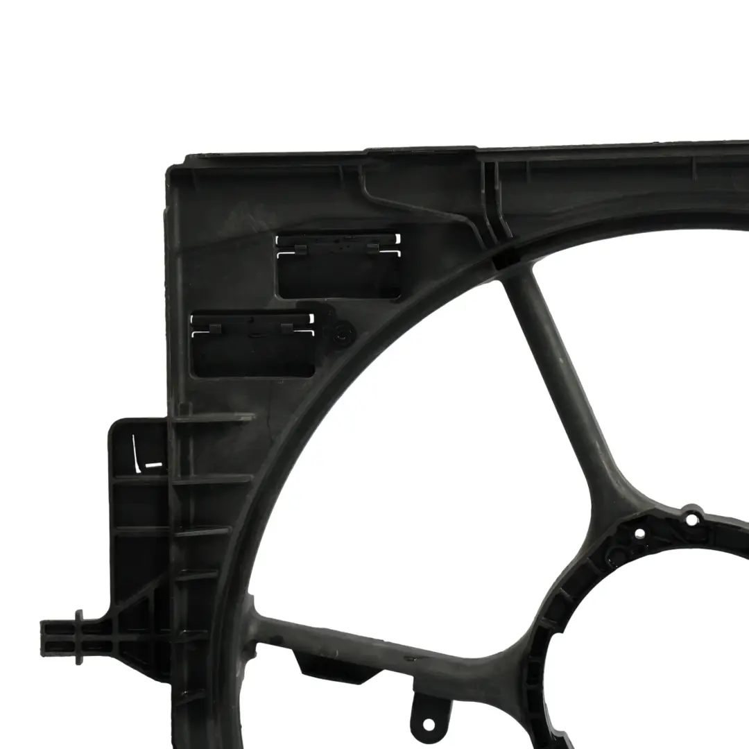 M57N2 Motore Raffreddamento Ventola Copertura Surround per BMW X5 E70 3.0D con numero di parte 8509746 BMW X5 E70 3.0D M57N2 Motore Raffreddamento Ventola Copertura Surround - SKU 8509746-4 - Numero di parte 8509746