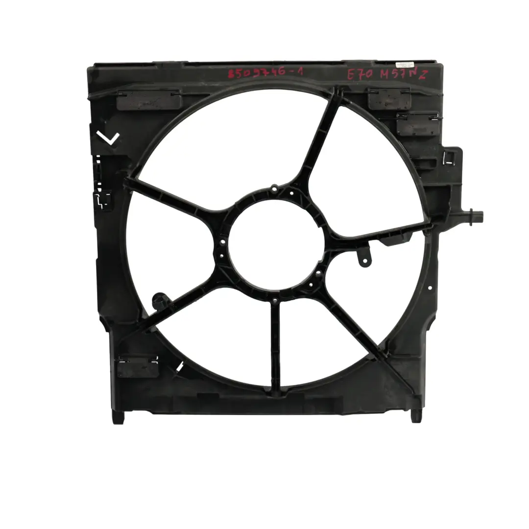 M57N2 Motore Raffreddamento Ventola Copertura Surround per BMW X5 E70 3.0D con numero di parte 8509746 BMW X5 E70 3.0D M57N2 Motore Raffreddamento Ventola Copertura Surround - SKU 8509746-4 - Numero di parte 8509746