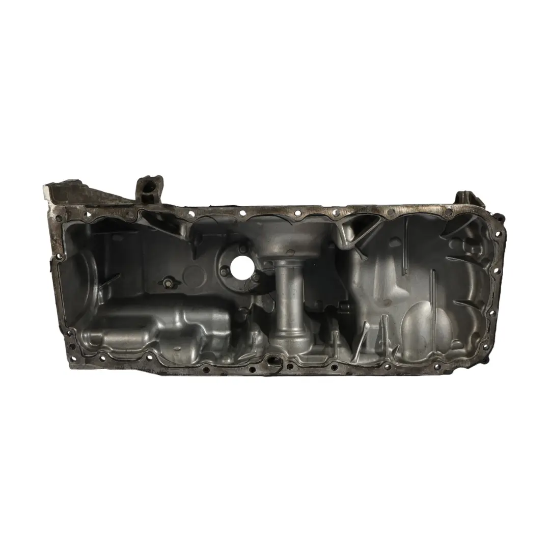Cárter De Aceite Del Motor Diesel N57N para BMW F15 F16 con número de pieza 8515773 BMW F15 F16 Cárter De Aceite Del Motor Diesel N57N - SKU 8515773 - Número de pieza 8515773