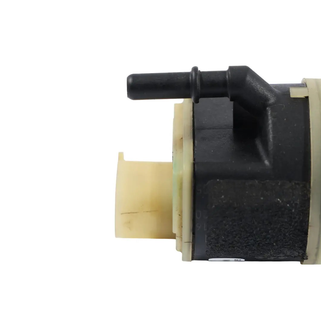 Calentador De Combustible Bomba para BMW F20 F21 F22 F30 F31 F32 Diesel con número de pieza 8572529 BMW F20 F21 F22 F30 F31 F32 Diesel Calentador De Combustible Bomba - SKU 8572529 - Número de pieza 8572529