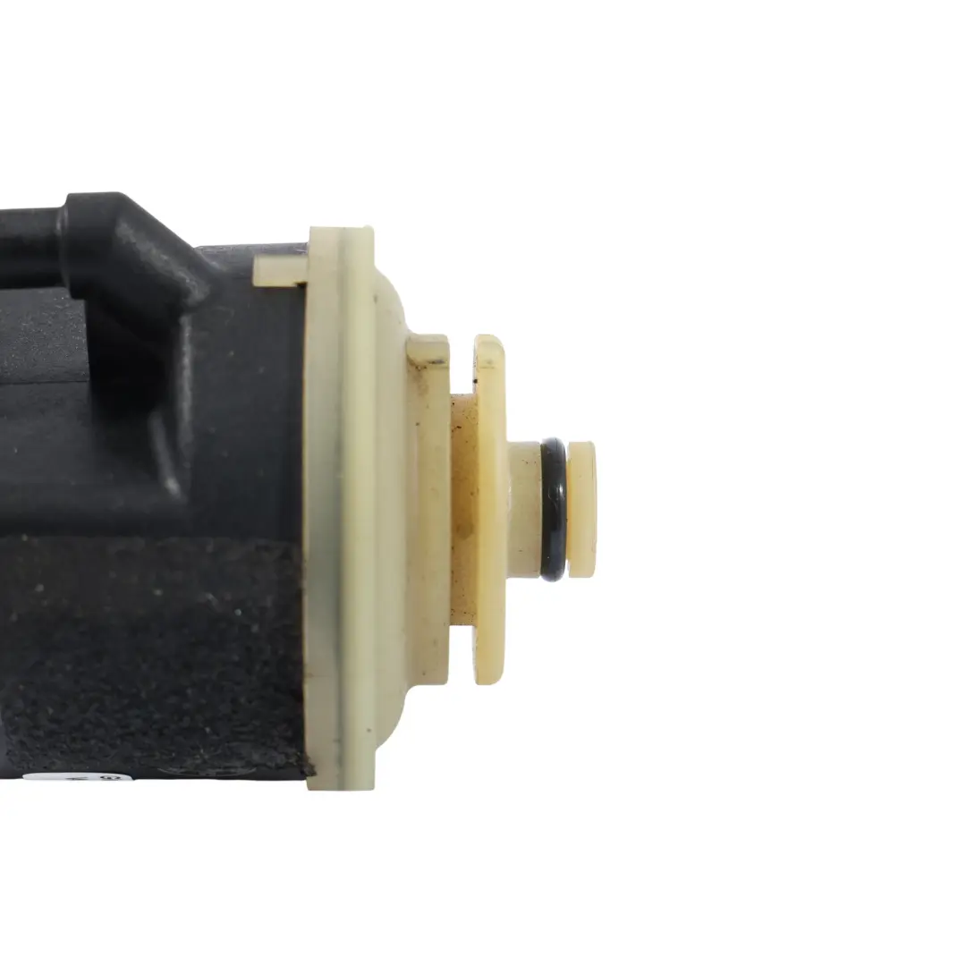 Calentador De Combustible Bomba para BMW F20 F21 F22 F30 F31 F32 Diesel con número de pieza 8572529 BMW F20 F21 F22 F30 F31 F32 Diesel Calentador De Combustible Bomba - SKU 8572529 - Número de pieza 8572529