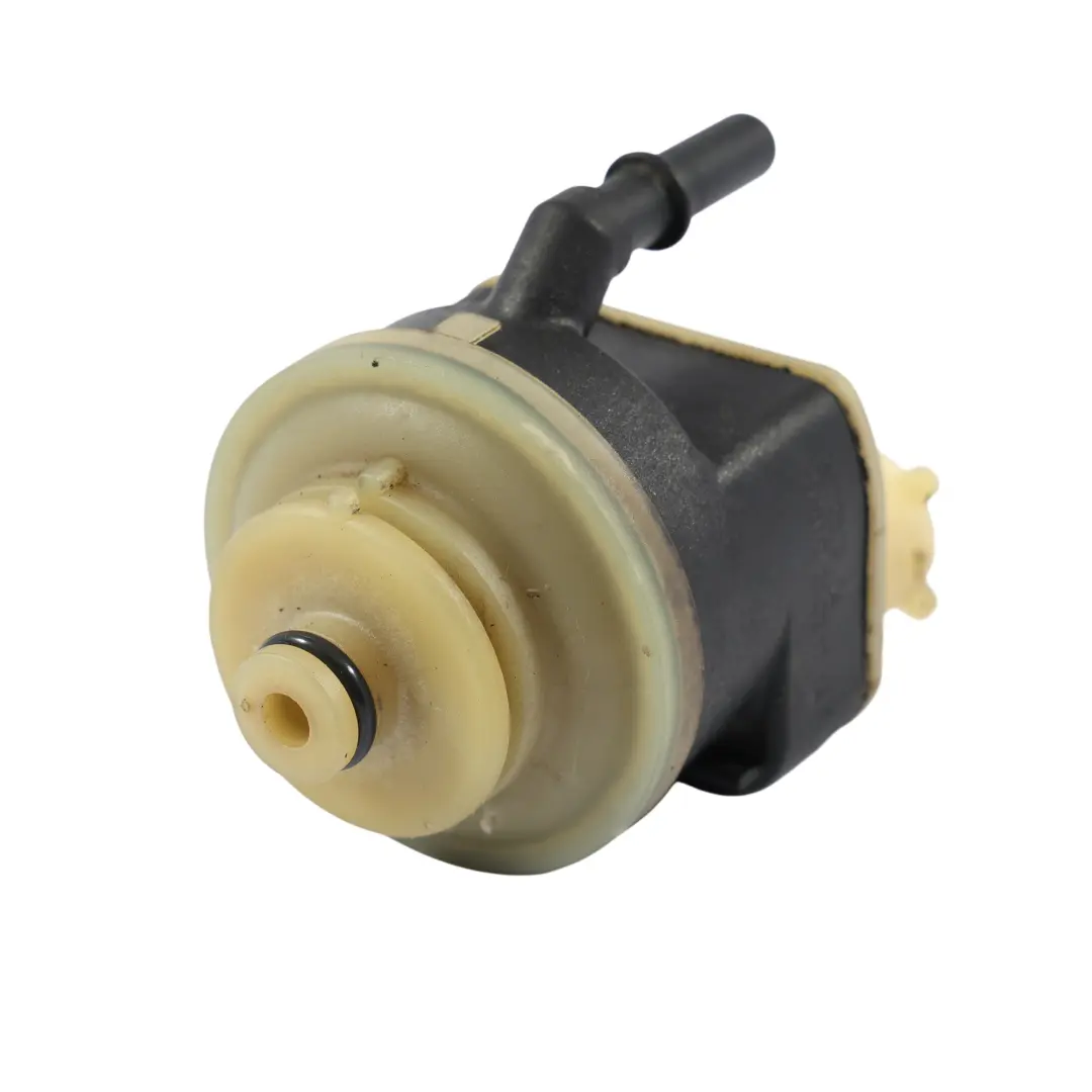 Heater Pump to BMW F20 F21 F22 F30 F31 F32 Diesel Fuel with Part number 8572529 BMW F20 F21 F22 F30 F31 F32 Diesel Fuel Heater Pump - SKU 8572529 - Part number 8572529