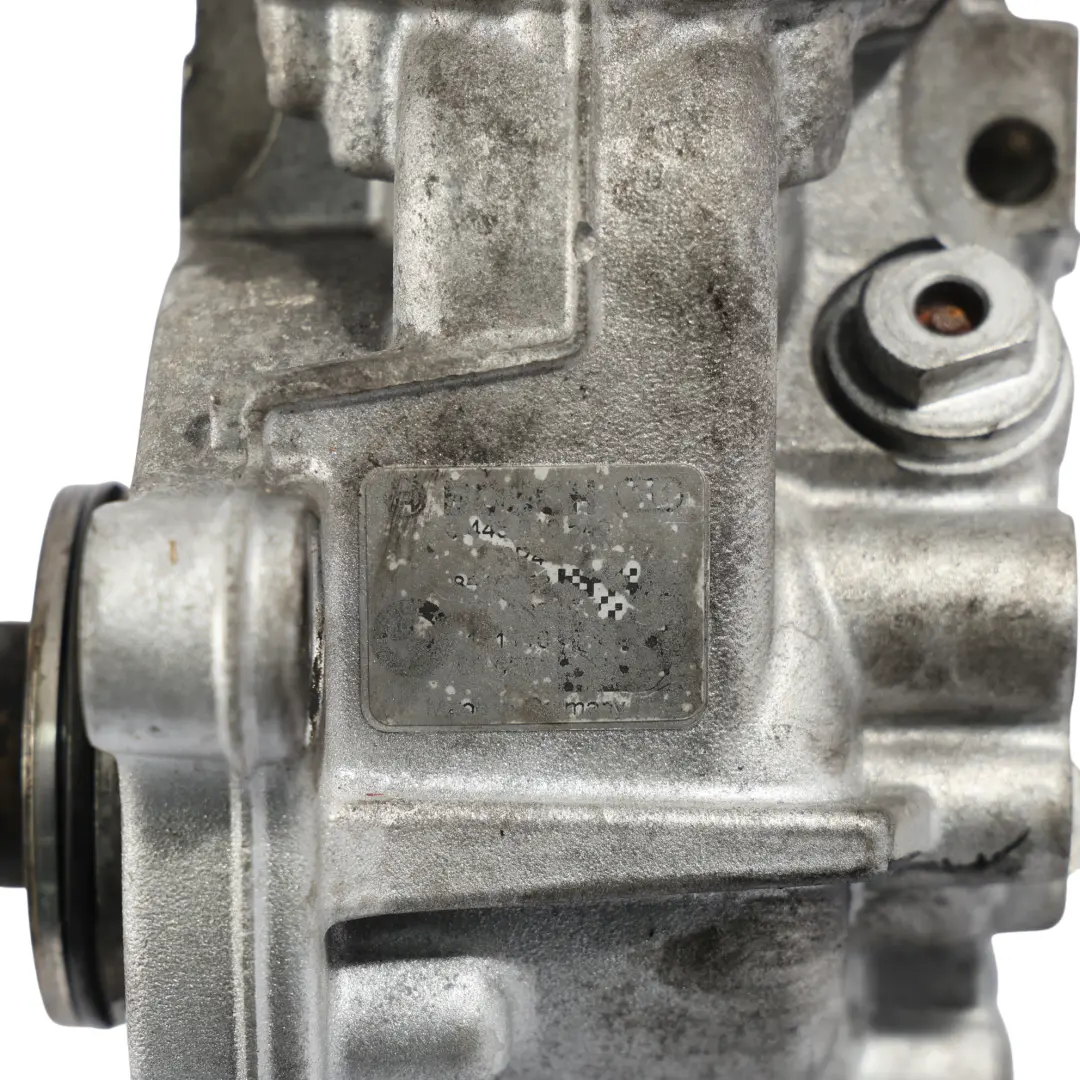 Pompa Carburante Alta Pressione 114d 116d Cooper D per BMW F20 F21 Mini R60 con numero di parte 8577650 BMW F20 F21 Mini R60 Pompa Carburante Alta Pressione 114d 116d Cooper D - SKU 8577650 - Numero di parte 8577650