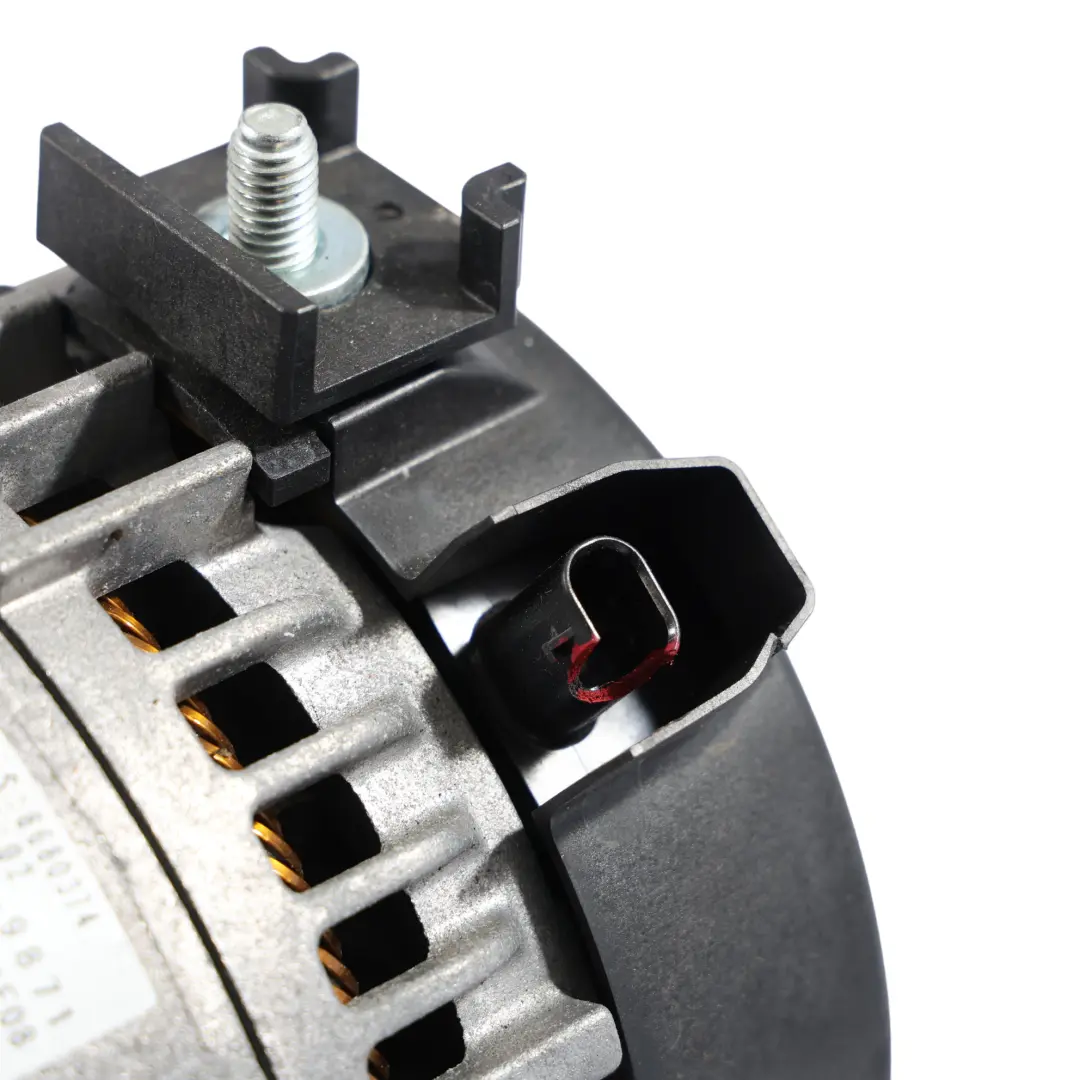 BMW F45 Alternador Generador - SKU 8680374 - Número de pieza 8680374