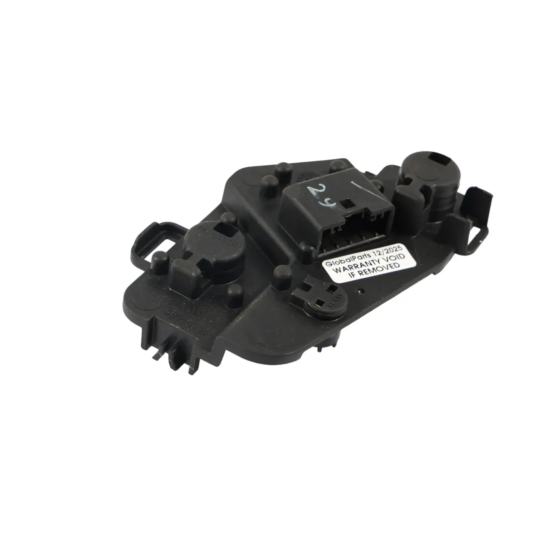 BMW F45 LCI Support D'Ampoule Arrière Gauche Lumière Intérieure - SKU 8737651 - Numéro de pièce 8737651