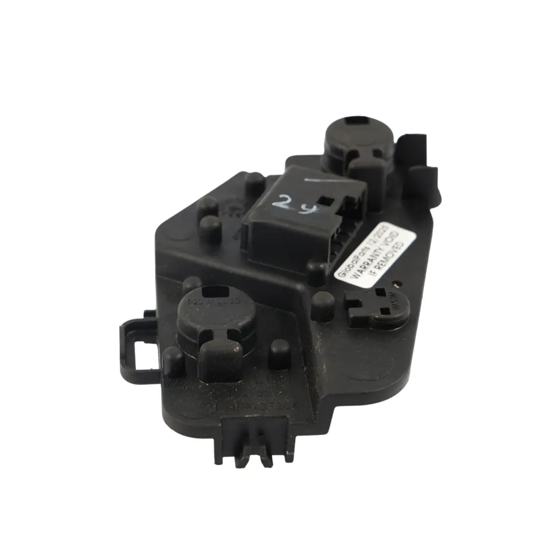 Portalampada Posteriore Sinistro Supporto Interna Lampada per BMW F45 LCI con numero di parte 8737651 BMW F45 LCI Portalampada Posteriore Sinistro Supporto Interna Lampada - SKU 8737651 - Numero di parte 8737651