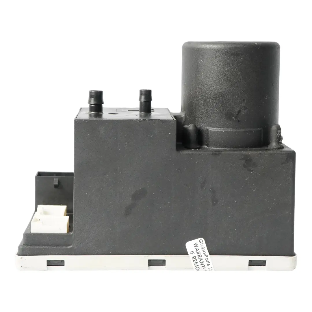 8L A4 B5 Motore Pompa Vuoto Chiusura Centralizzata Portiera per Audi A3 con numero di parte 8D0862257E Audi A3 8L A4 B5 Motore Pompa Vuoto Chiusura Centralizzata Portiera - SKU 8D0862257E - Numero di parte 8D0862257E