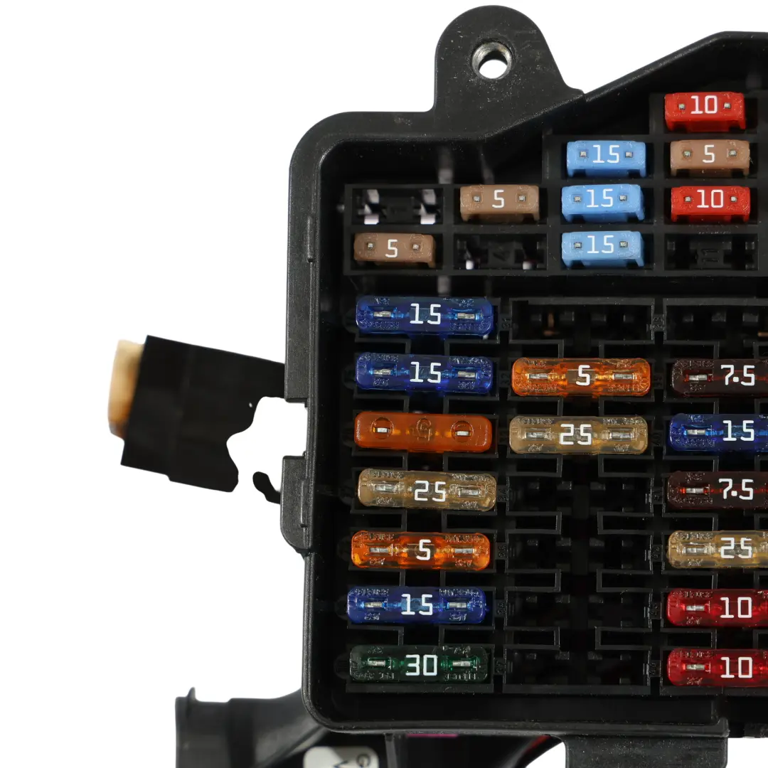 Boîtier Fusibles Module Commande pour Volkswagen Passat B5 Audi A8 D3 A4 B6 à propos du numéro de pièce 8D1941824 Volkswagen Passat B5 Audi A8 D3 A4 B6 Boîtier Fusibles Module Commande - SKU 8D1941824 - Numéro de pièce 8D1941824