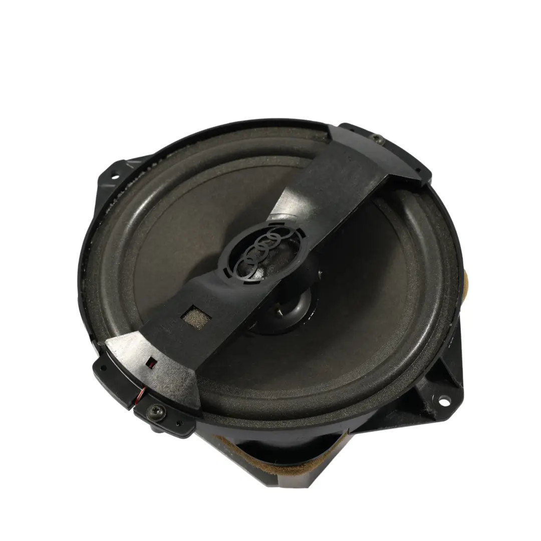 Audi TT 8N Altavoz Del Panel Trasero Derecho - SKU 8D5035401 - Número de pieza 8D5035401