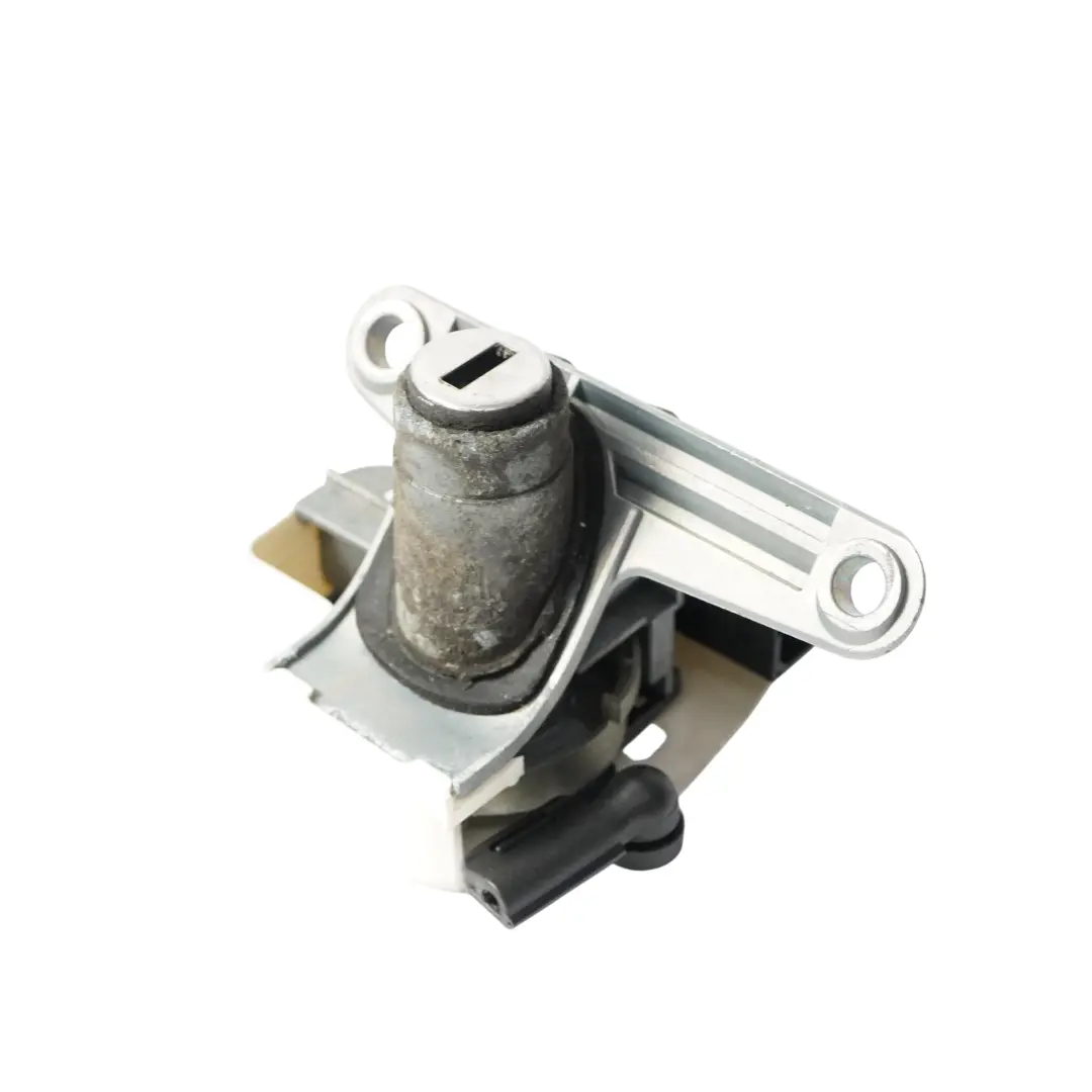 8L A4 B5 Mécanisme Verrouillage Coffre Et Hayon Arrière pour Audi A3 à propos du numéro de pièce 8D9827573A Audi A3 8L A4 B5 Mécanisme Verrouillage Coffre Et Hayon Arrière - SKU 8D9827573A - Numéro de pièce 8D9827573A