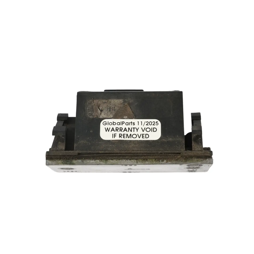 Audi A3 8L A4 B5 Éclairage De Plaque D'Immatriculation Arrière - SKU 8D9943021F - Numéro de pièce 8D9943021F