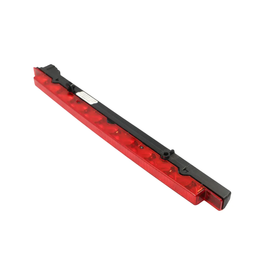 Audi A3 8L Hinten Mitte Dritte Bremse Bremslicht Lampe - SKU 8D9945097B - Teilenummer 8D9945097B