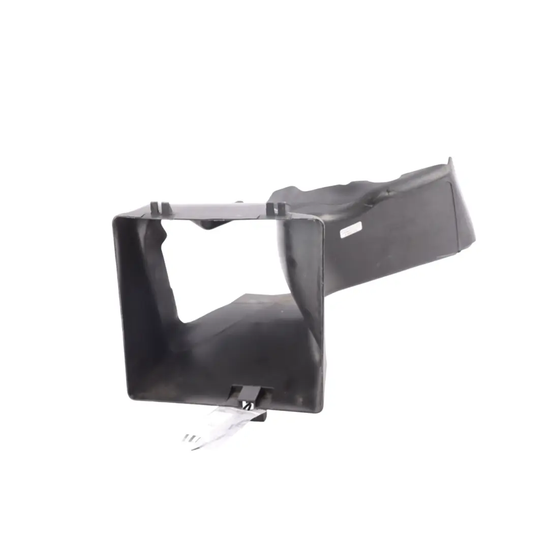 Kanał Dolotu Powietrza Intercooler Prowadnica do Audi A4 B7 o numerze 8E0117335N Audi A4 B7 Kanał Dolotu Powietrza Intercooler Prowadnica - SKU 8E0117335N - Numer Części 8E0117335N