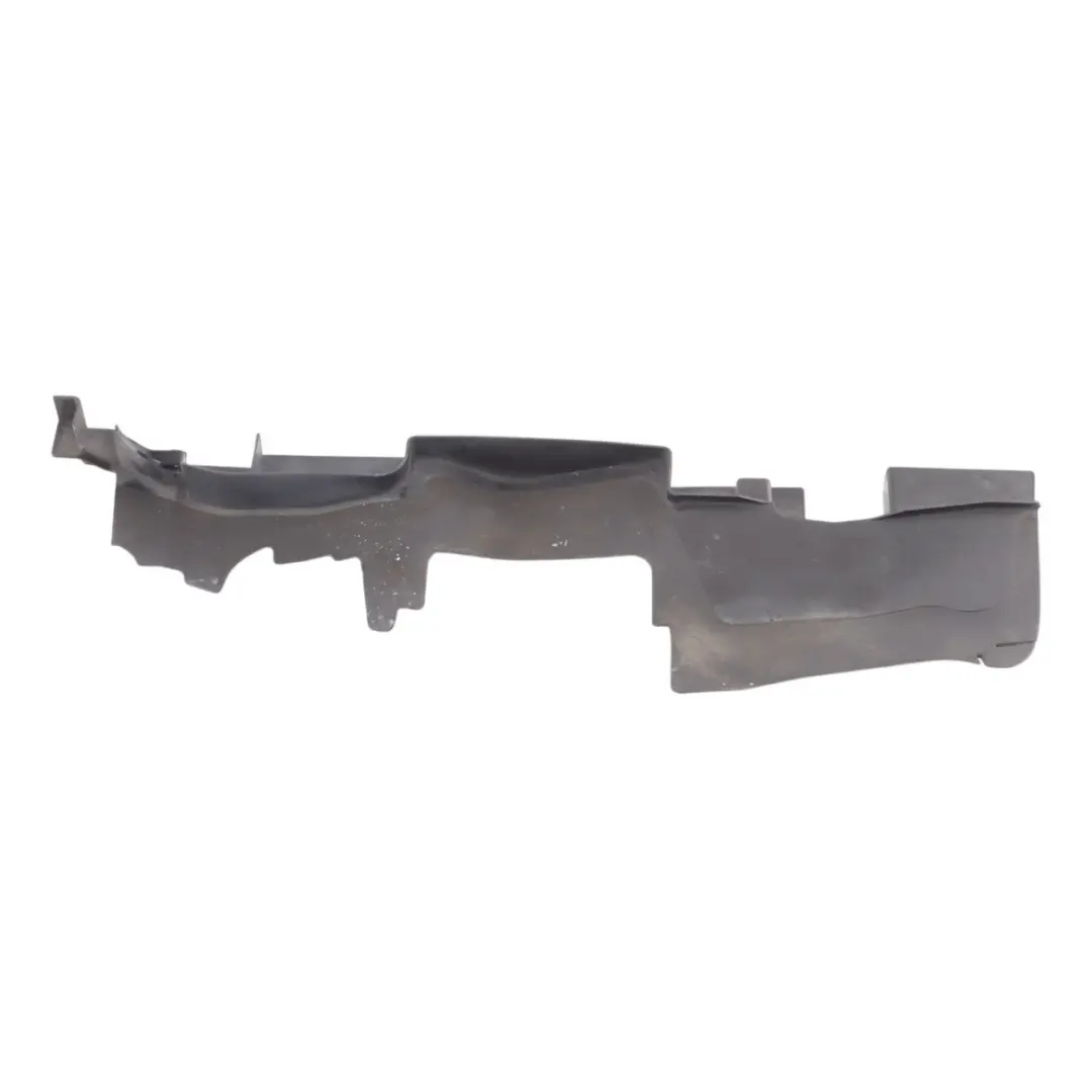 Audi A4 Guide De Conduit D'Air De Radiateur Droit Côté Conducteur B7AC - SKU 8E0121284 - Numéro de pièce 8E0121284