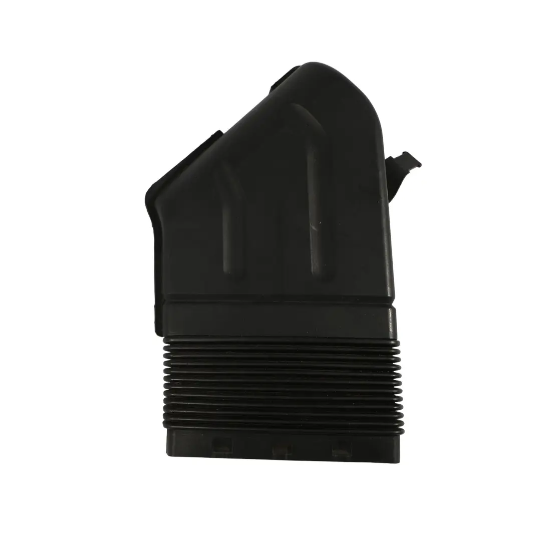 Przewód Rura Kanał Wąż Dolotu Powietrza do Audi A4 B6 B7 o numerze 8E0129617D Audi A4 B6 B7 Przewód Rura Kanał Wąż Dolotu Powietrza - SKU 8E0129617D - Numer Części 8E0129617D