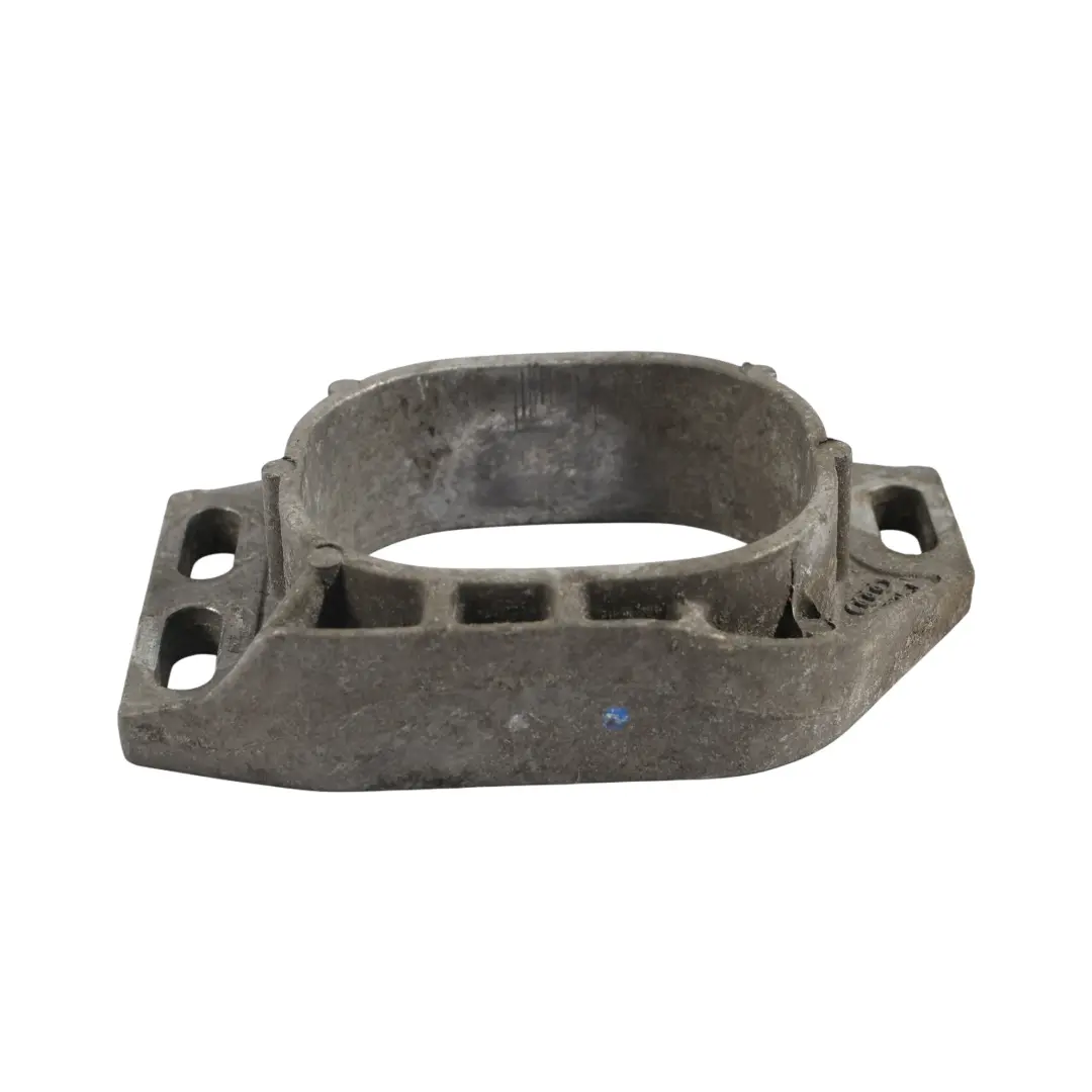 Audi A4 B7 2.0 TFSI Motor Halter Halterung Träger - SKU 8E0199335J - Teilenummer 8E0199335J