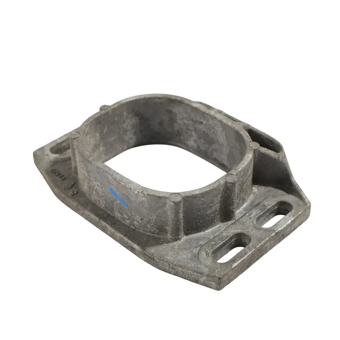 Supporto Staffa Motore per Audi A4 B7 2.0 TFSI con numero di parte 8E0199335J Audi A4 B7 2.0 TFSI Supporto Staffa Motore - SKU 8E0199335J - Numero di parte 8E0199335J