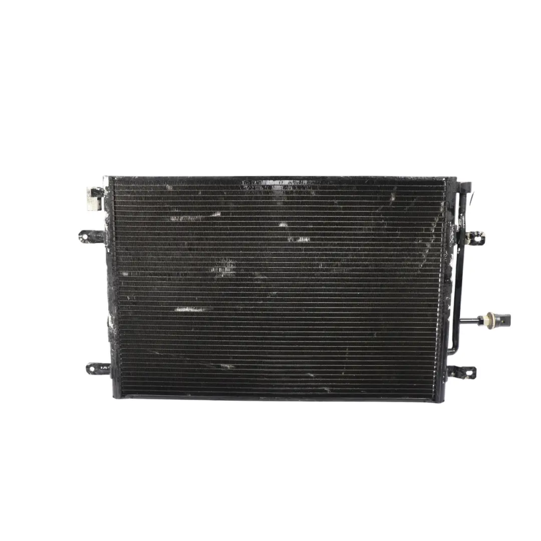 A/C Air Conditioning Condenser Denso to Audi A4 B7 with Part number 8E0260401Q Audi A4 B7 A/C Air Conditioning Condenser Denso - SKU 8E0260401Q - Part number 8E0260401Q