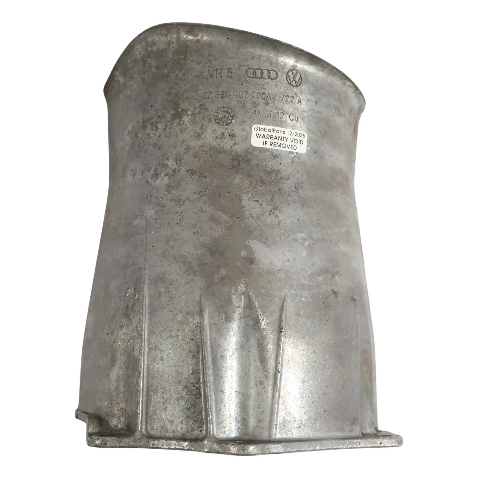 Audi A4 B7 Scudo termico anteriore destro Copertura pannello motore 8E0407720A