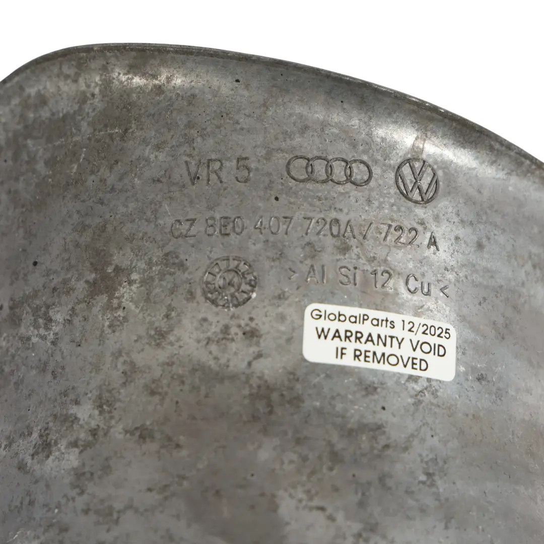 Heat Shield Front Right O/S Drive Shaft Panel Cover to Audi A4 B7 with Part number 8E0407720A Audi A4 B7 Heat Shield Front Right O/S Drive Shaft Panel Cover - SKU 8E0407720A - Part number 8E0407720A