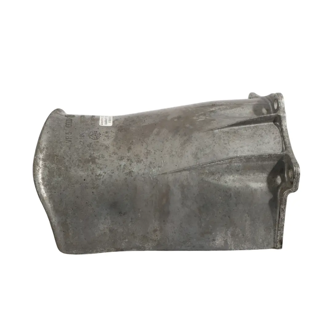 Hitzeschild vorne rechts Antriebswelle Panel Abdeckung für Audi A4 B7 mit Teilenummer 8E0407720A Audi A4 B7 Hitzeschild vorne rechts Antriebswelle Panel Abdeckung - SKU 8E0407720A - Teilenummer 8E0407720A