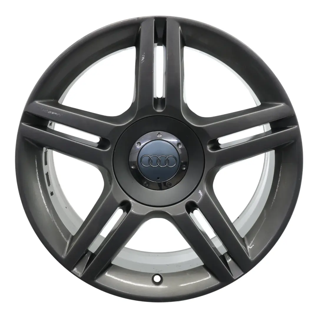 Cerchio In Lega 17" ET:45 7,5J Argento per Audi A4 B7 con numero di parte 8E0601025AS Audi A4 B7 Cerchio In Lega 17" ET:45 7,5J Argento - SKU 8E0601025AS-1 - Numero di parte 8E0601025AS