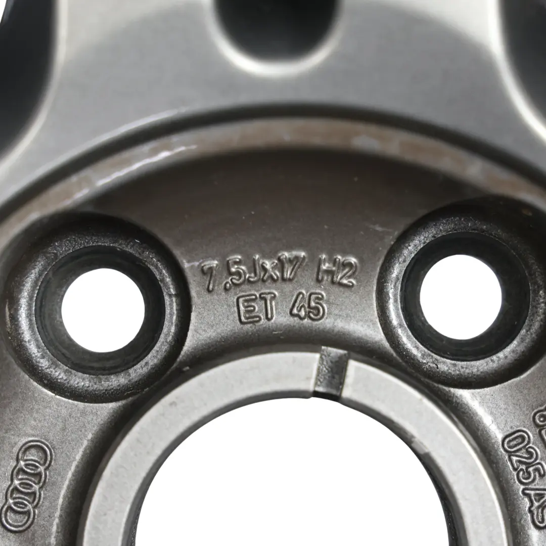 Leicht Metallfelge Silber 17" ET:45 7,5J 5 Doppel Speiche für Audi A4 B7 mit Teilenummer 8E0601025AS Audi A4 B7 Leicht Metallfelge Silber 17" ET:45 7,5J 5 Doppel Speiche - SKU 8E0601025AS-2 - Teilenummer 8E0601025AS