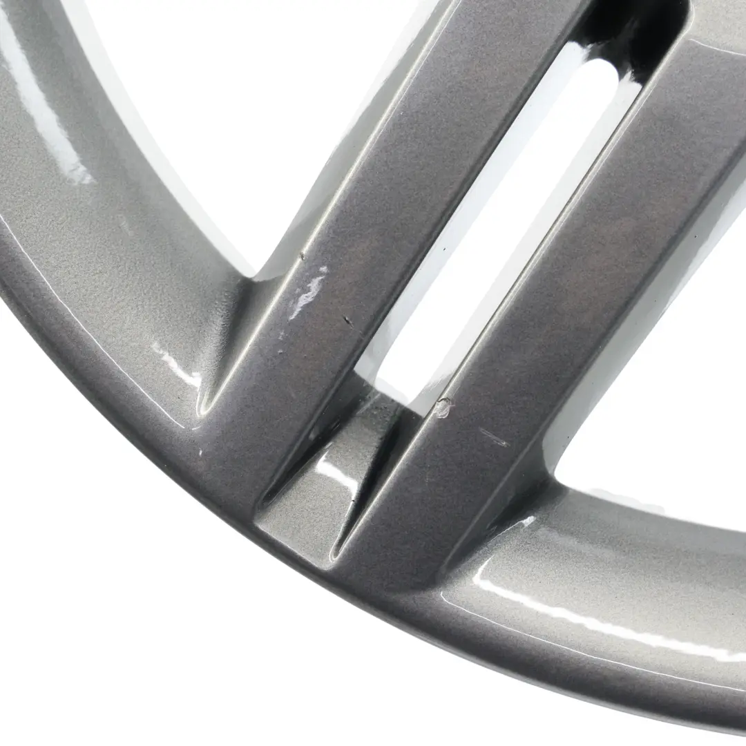 Jante Alliage Argentée 17" ET:45 7,5J 5 Doubles Rayons pour Audi A4 B7 à propos du numéro de pièce 8E0601025AS Audi A4 B7 Jante Alliage Argentée 17" ET:45 7,5J 5 Doubles Rayons - SKU 8E0601025AS-2 - Numéro de pièce 8E0601025AS