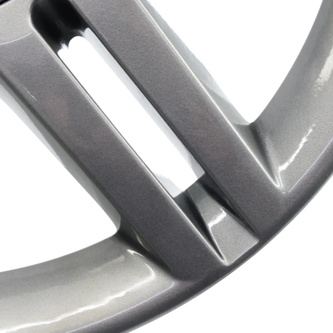 Jante Alliage Argentée 17" ET:45 7,5J 5 Doubles Rayons pour Audi A4 B7 à propos du numéro de pièce 8E0601025AS Audi A4 B7 Jante Alliage Argentée 17" ET:45 7,5J 5 Doubles Rayons - SKU 8E0601025AS-2 - Numéro de pièce 8E0601025AS