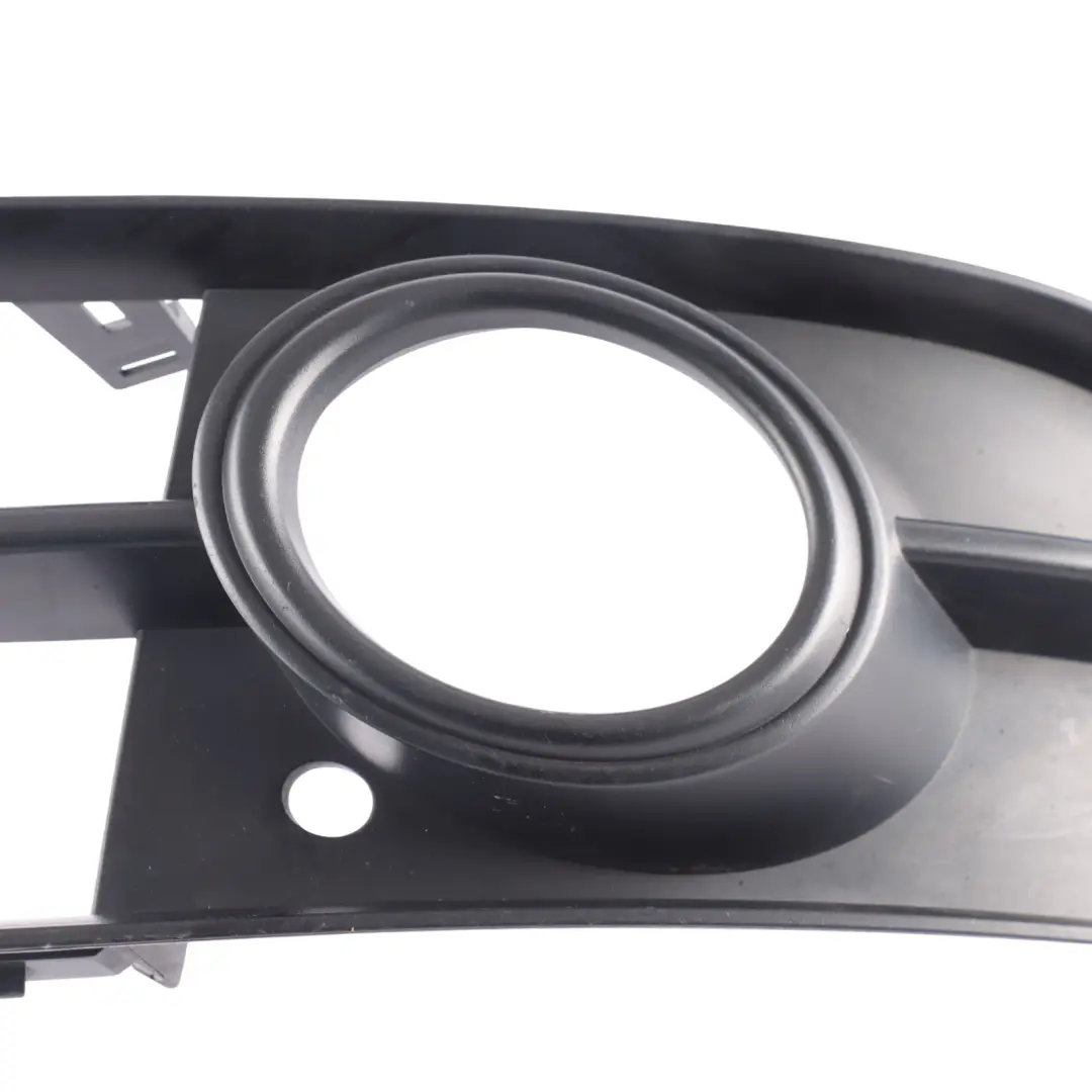 Front Bumper Fog Light Grid Grille Left N/S Cover Panel to Audi A4 B7 with Part number 8E0807681F Audi A4 B7 Front Bumper Fog Light Grid Grille Left N/S Cover Panel - SKU 8E0807681F - Part number 8E0807681F
