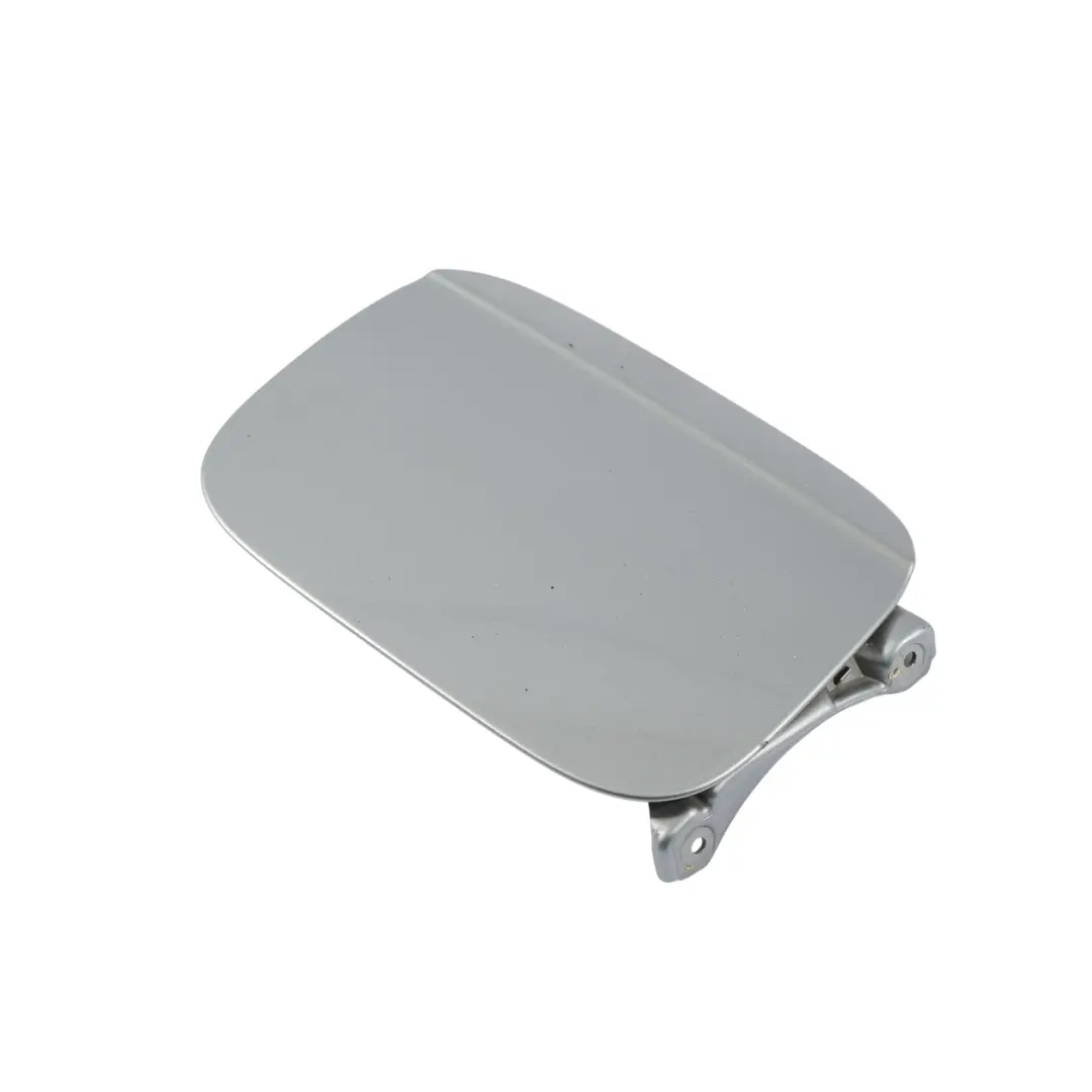 Klapka Wlewu Paliwa Zbiornika Avus Silver - Y7J do Audi A4 B7 o numerze 8E0809905E Audi A4 B7 Klapka Wlewu Paliwa Zbiornika Avus Silver - Y7J - SKU 8E0809905E-AVS - Numer Części 8E0809905E