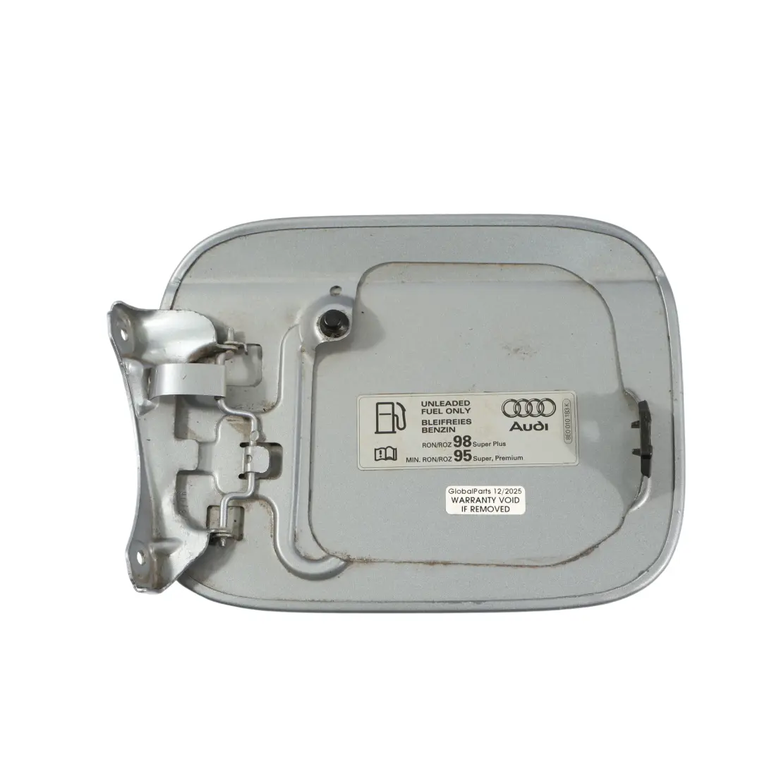 Audi A4 B7 Tapa Del Depósito Avus Silver Pearl - Y7J - SKU 8E0809905E-AVS - Número de pieza 8E0809905E