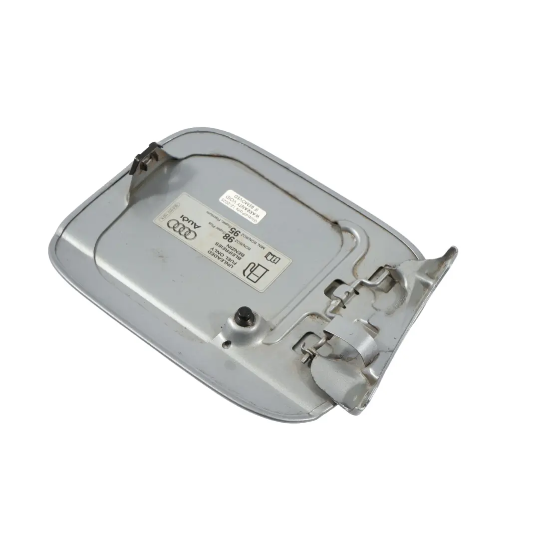 Audi A4 B7 Coperchio Tappo Serbatoio Avus Silver Pearl - Y7J - SKU 8E0809905E-AVS - Numero di parte 8E0809905E