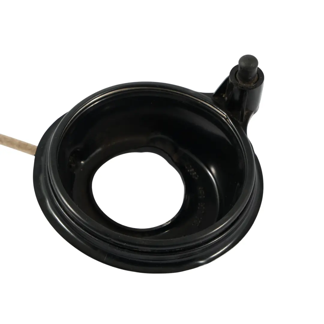 Tapa De Llenado De Combustible Inserto Carcasa Soporte para Audi A4 B7 con número de pieza 8E0809933A Audi A4 B7 Tapa De Llenado De Combustible Inserto Carcasa Soporte - SKU 8E0809933A - Número de pieza 8E0809933A