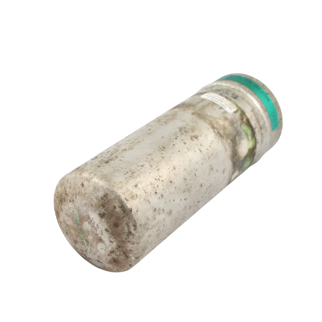 Conditioning Dryer Air Con Drier Tank to Audi A4 B7 Air with Part number 8E0820193E Audi A4 B7 Air Conditioning Dryer Air Con Drier Tank - SKU 8E0820193E - Part number 8E0820193E