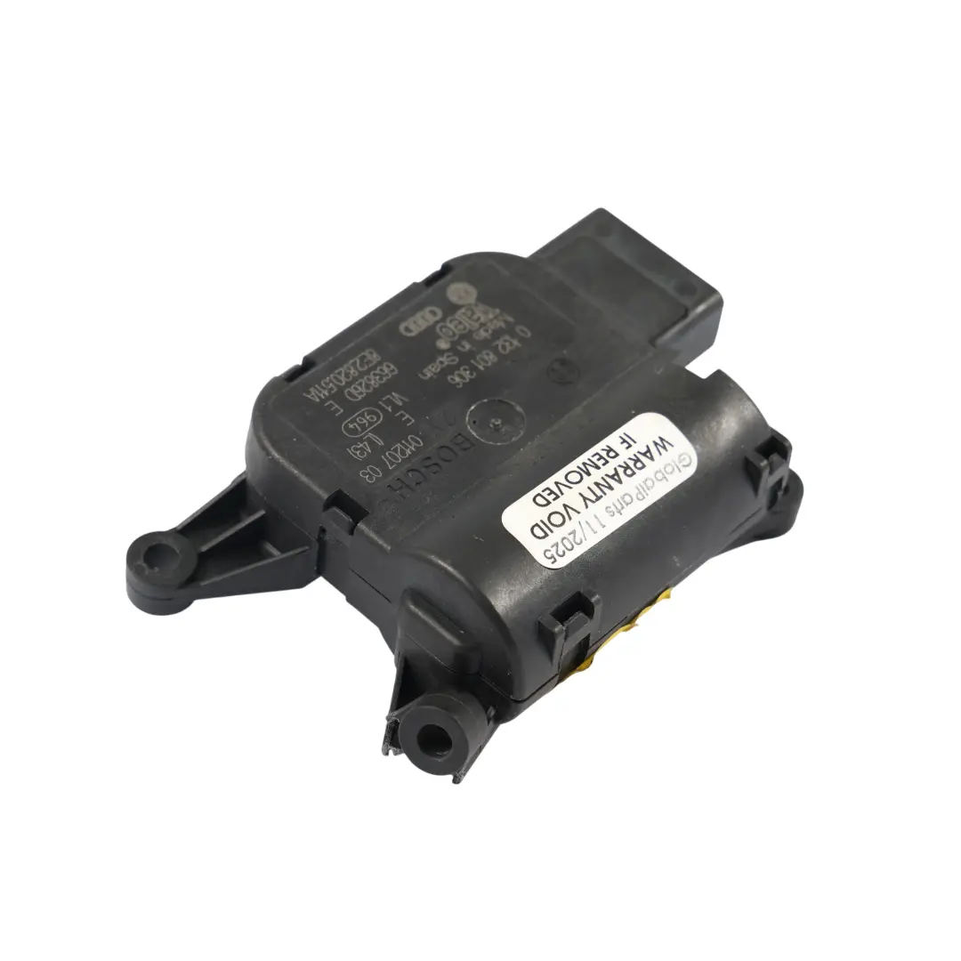 Heater Flap Regulator Motor Actuator to Audi A4 B7 with Part number 8E0820511A Audi A4 B7 Heater Flap Regulator Motor Actuator - SKU RHD-8E2820511A - Part number 8E0820511A