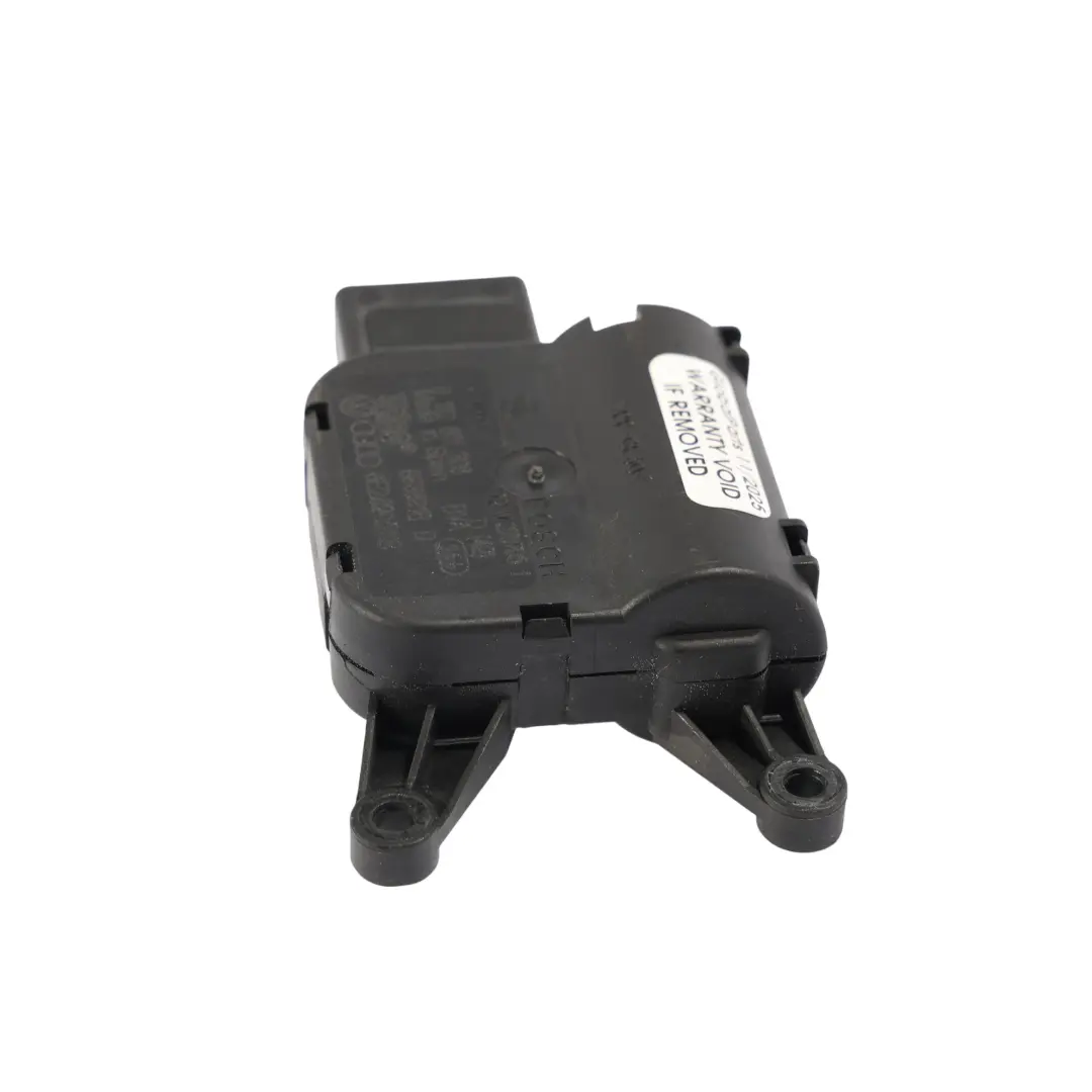 Heater Defrozer Flap Regulator Motor Actuator 8E2820511B to Audi A4 B7 with Part number 8E0820511B Audi A4 B7 Heater Defrozer Flap Regulator Motor Actuator 8E2820511B - SKU RHD-8E2820511B - Part number 8E0820511B