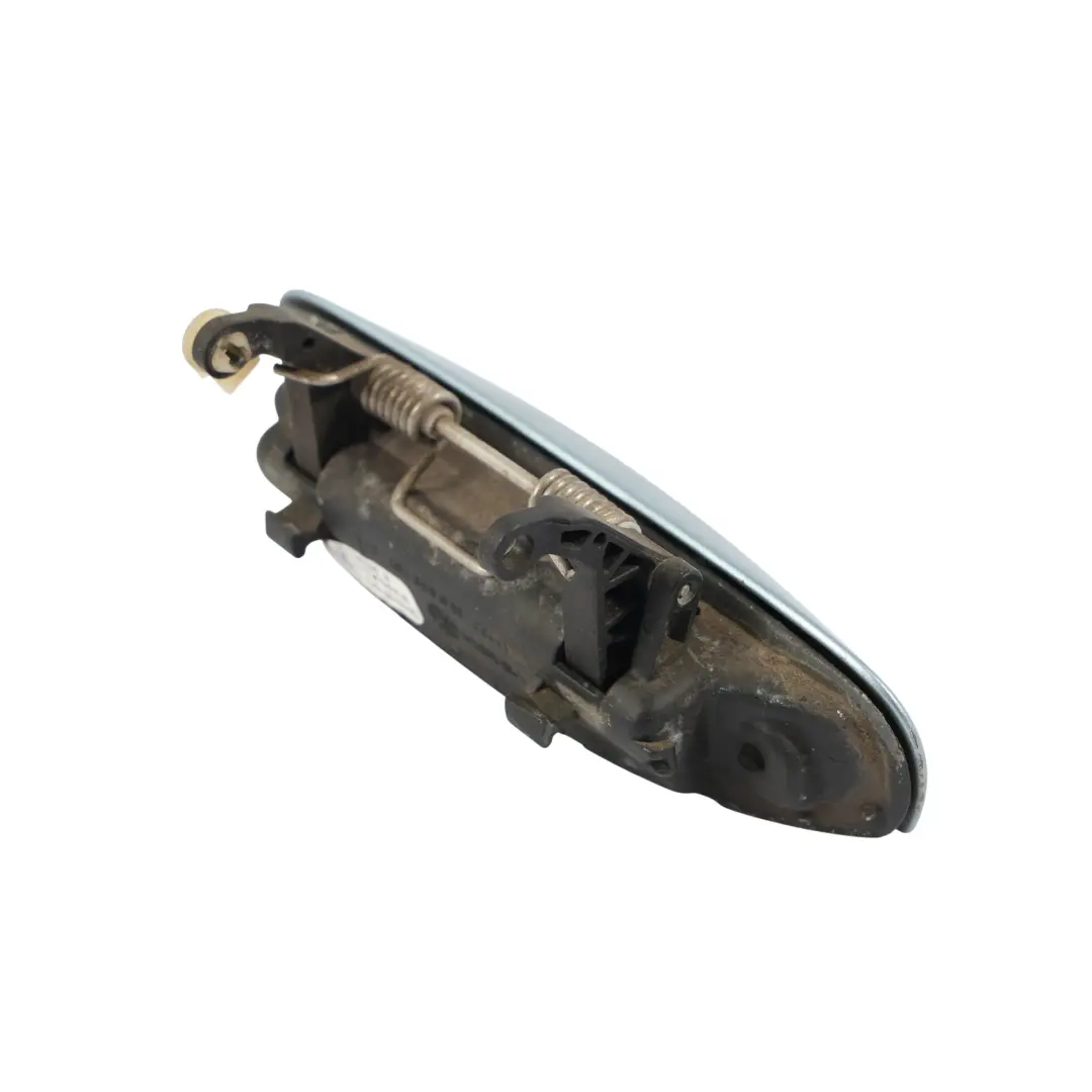 Poignée Porte Arrière Gauche Droite Bleu Liquide - Y5J pour Audi A4 B7 à propos du numéro de pièce 8E0839207 Audi A4 B7 Poignée Porte Arrière Gauche Droite Bleu Liquide - Y5J - SKU 8E0839207-LIB - Numéro de pièce 8E0839207