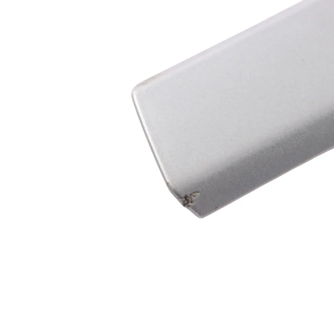 Front Left Door N/S Moulding Trim Strip Avus Silver - Y7J to Audi A4 B7 with Part number 8E0853953 Audi A4 B7 Front Left Door N/S Moulding Trim Strip Avus Silver - Y7J - SKU 8E0853953-AVS - Part number 8E0853953