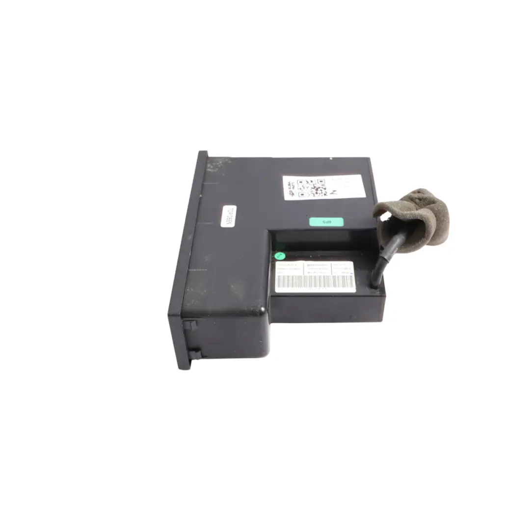 Audi A3 8P A4 B7 Vano Portaoggetti Connettore Interfaccia Ipod - SKU 8E0857925C - Numero di parte 8E0857925C