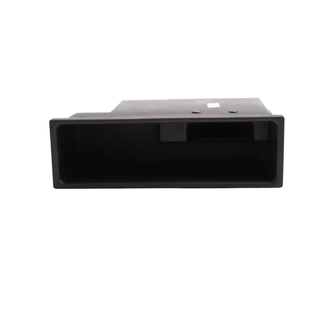 Audi A3 8P A4 B7 Vano Portaoggetti Connettore Interfaccia Ipod - SKU 8E0857925C - Numero di parte 8E0857925C