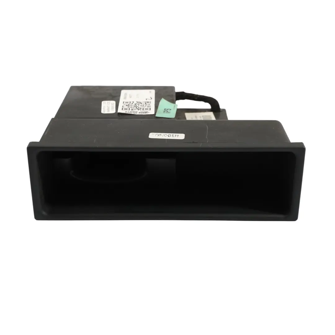 Audi A3 8P TT 8J A4 B7 Interfejs Multimedialny Ipod Schowek - SKU 8E0857925G - Numer Części 8E0857925G