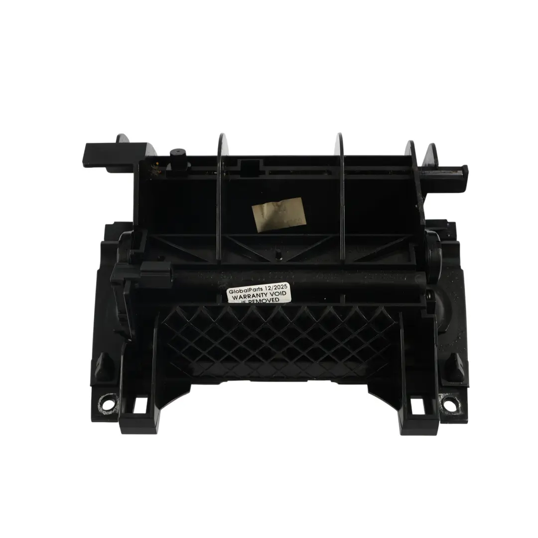 Popielniczka Schowek Tunelu Środkowego Przedni do Audi A4 B7 o numerze 8E0857951H Audi A4 B7 Popielniczka Schowek Tunelu Środkowego Przedni - SKU 8E0857951H-1 - Numer Części 8E0857951H